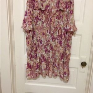 Shirt sleeve floral tunic